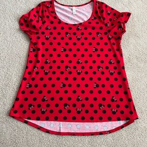 ✨RARE ✨Disney Lularoe Minnie Mouse Irma tshirt